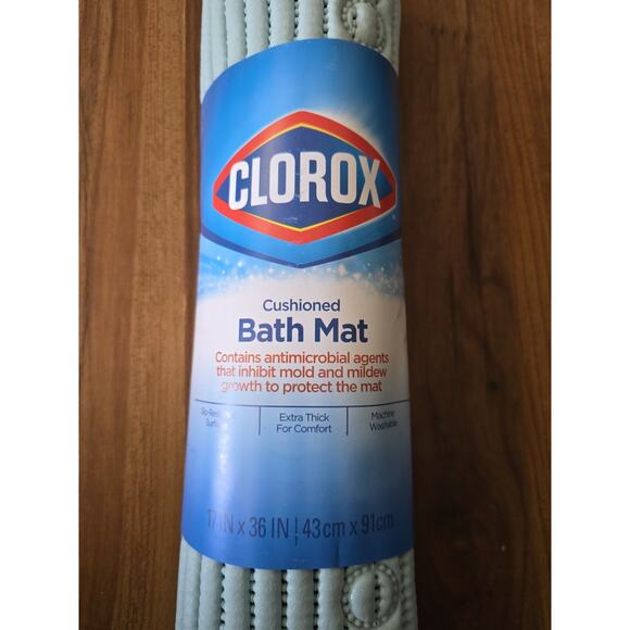 Clorox Anti-Microbial Cushioned Foam Bathtub Mat, Lt Blue 17”X36” - NEW - Picture 2 of 4